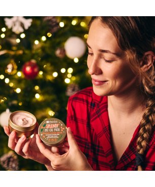 Glow Body Cream - Almonds and Red Berries