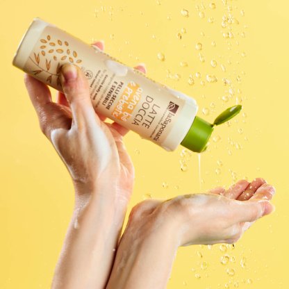 Shower Milk for Dry and Sensitive Skin - Organic Oat and Prebiotics