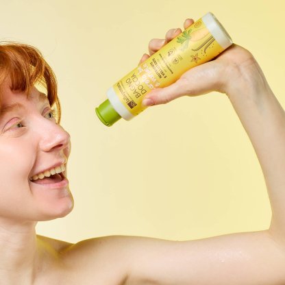 Nourishing and Velvety Shower Gel