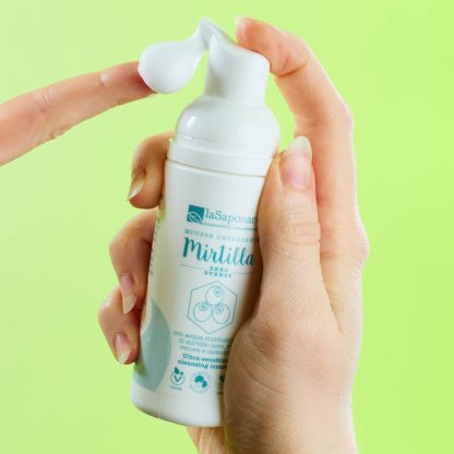 Must-Have Face Kit Pouch