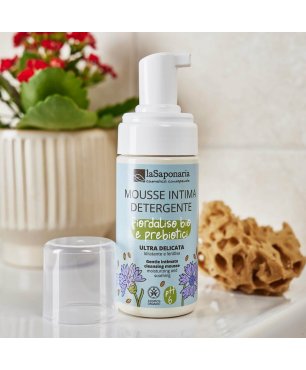 Gentle Intimate Cleansing Mousse - Organic Cornflower & Prebiotics