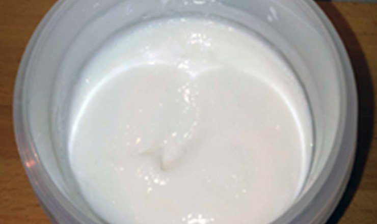 Homemade moisturizing face cream